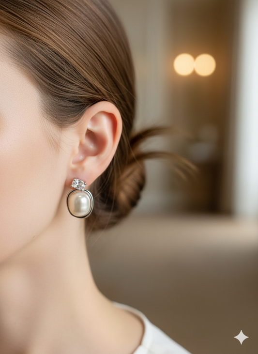 Aura Pearl Earrings