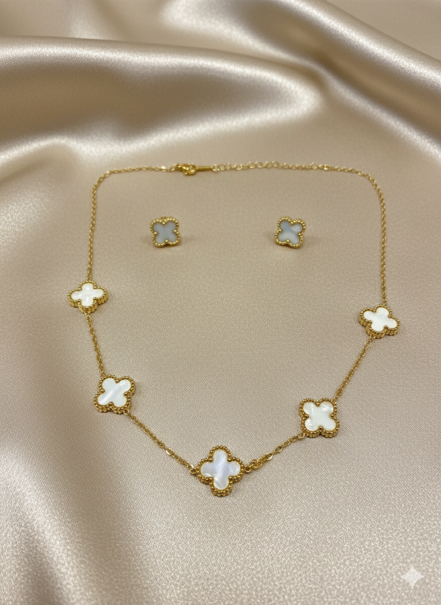 White Blossom necklace with earrings