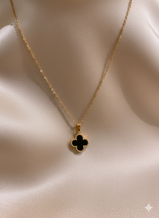 Midnight clover neckpiece (modn7)