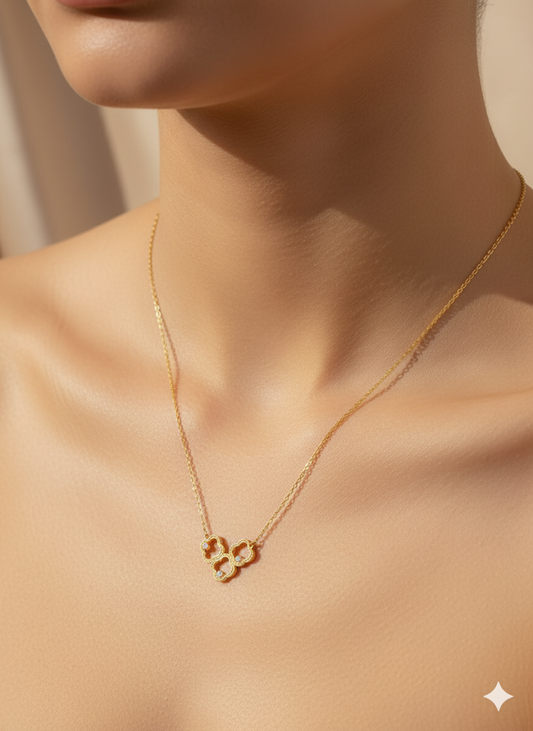 Whispers neckpiece